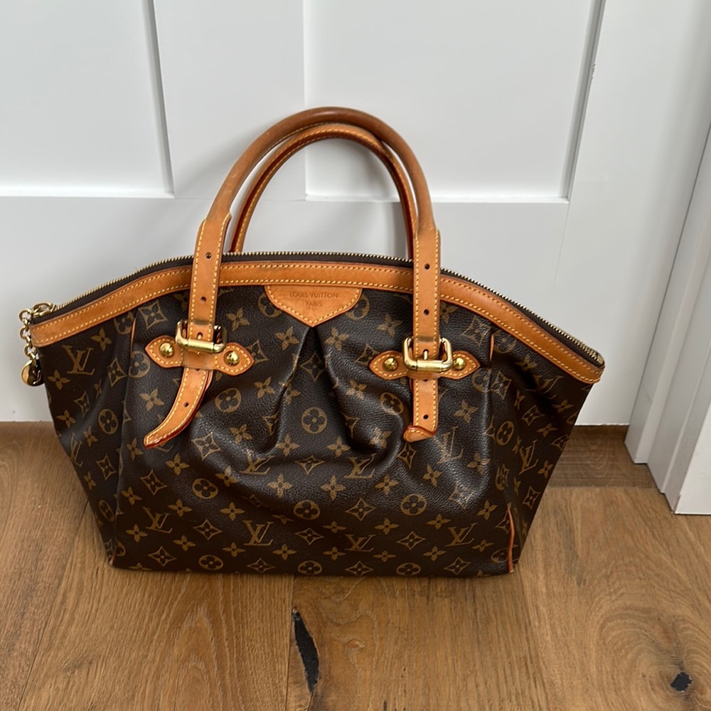 Louis Vuitton Brown Tivoli GM Monogram Handbag